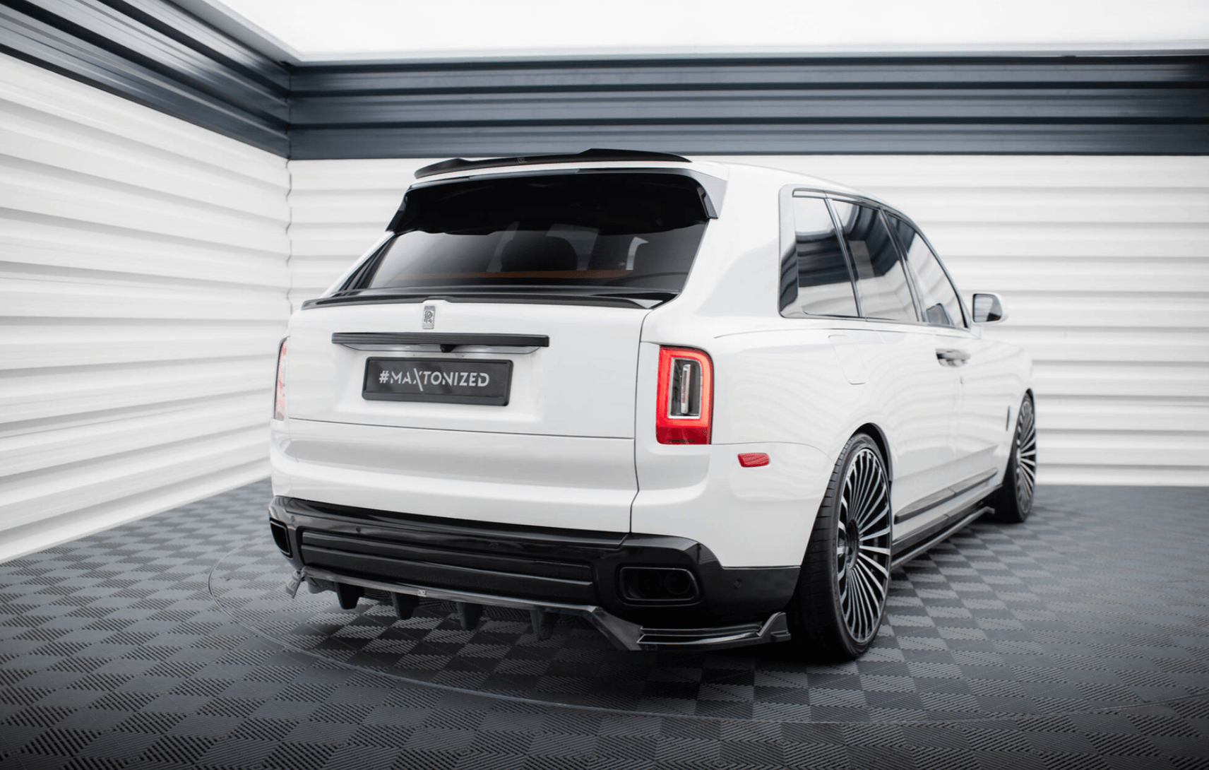 Spoiler Cap Maxton Rolls Royce Cullinan-4