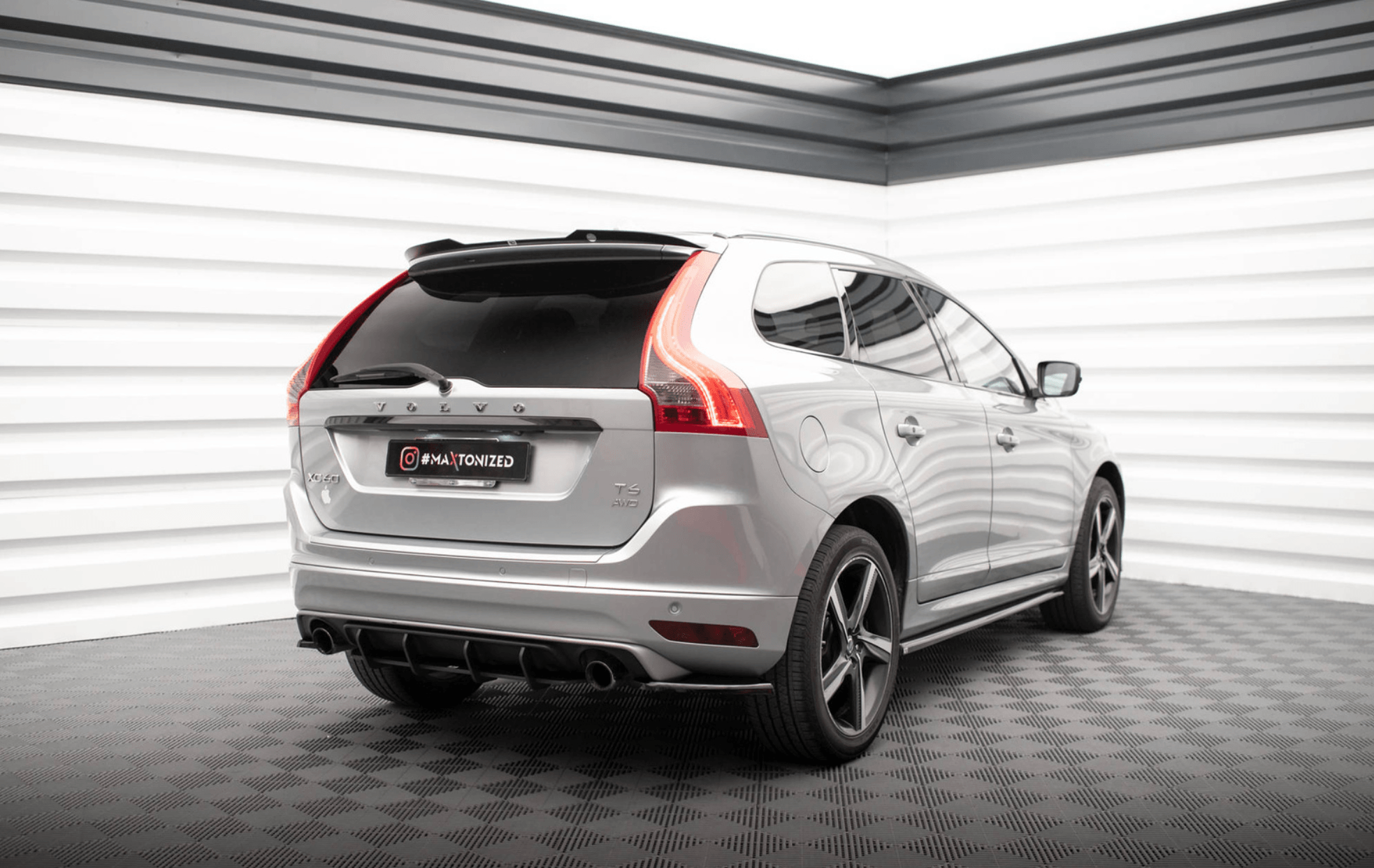 Spoiler Cap Maxton Volvo XC60 Mk1 Facelift - R-Design Mk1 Facelift-1