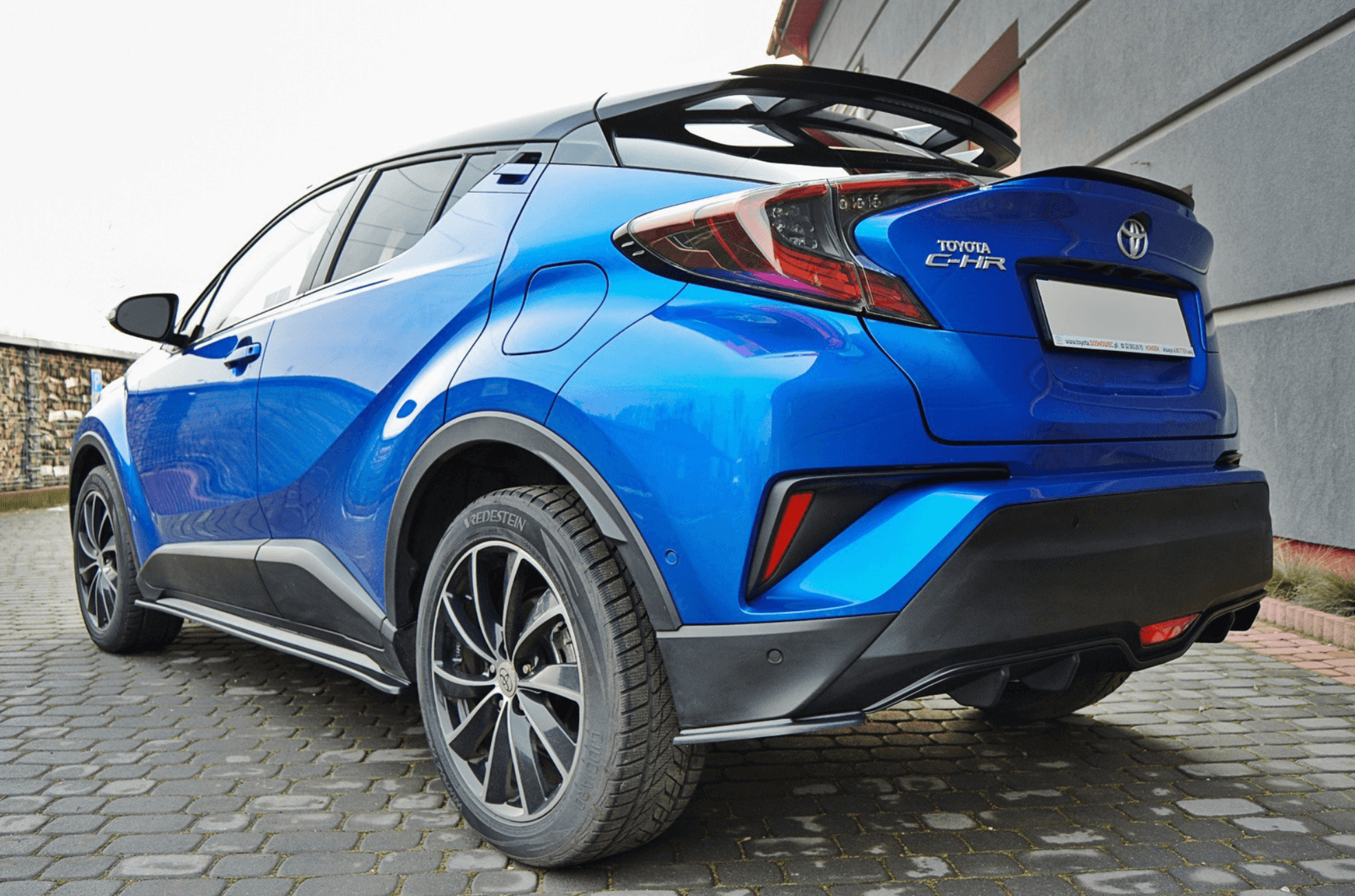 Splittery tylne boczne TOYOTA C-HR-2